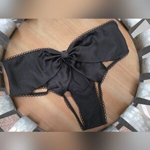 Victoria's Secret Very Sexy Black Satin Bow Cheeky Panty